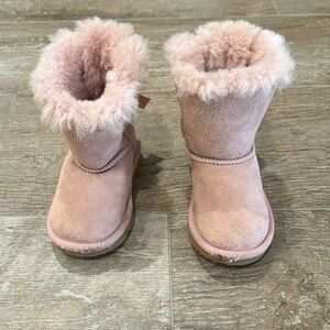 UGG Bailey Toddler Bow Boots